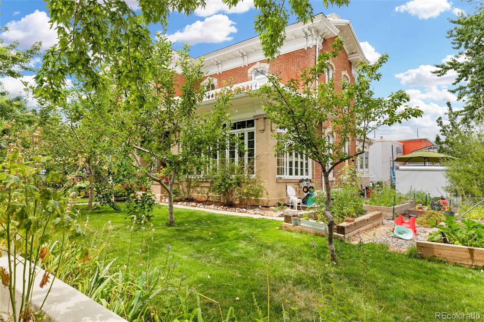 MLS Image #3 for 920  12th street,golden, Colorado