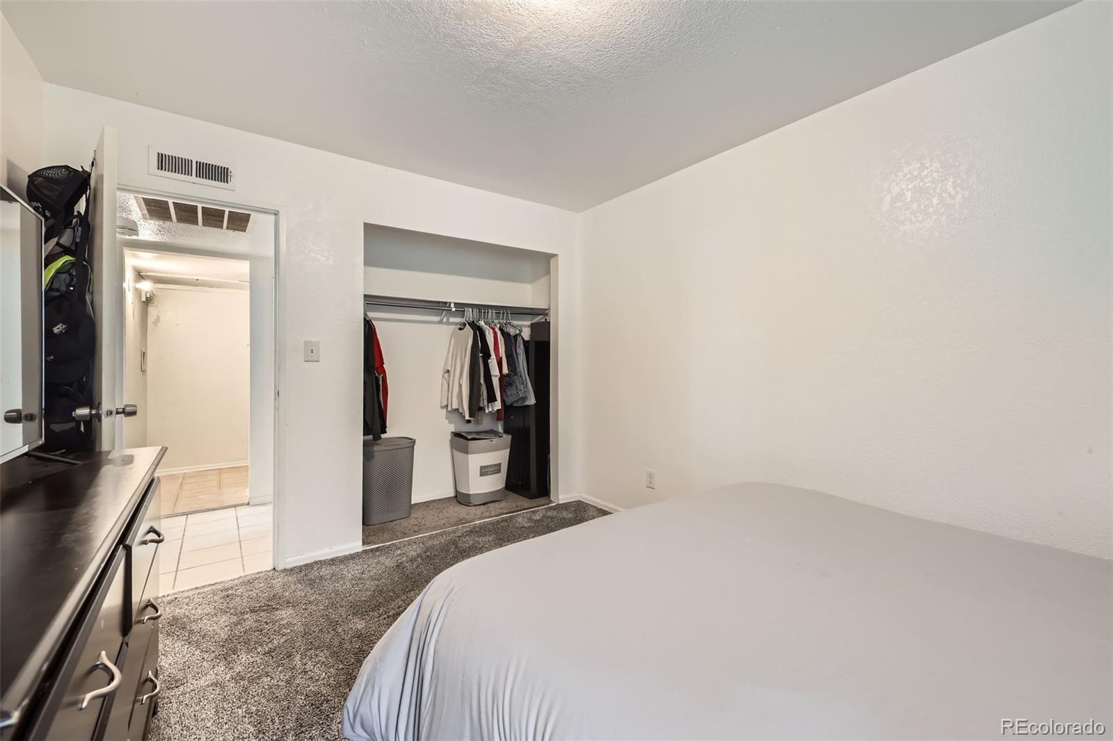 MLS Image #16 for 3663 s sheridan boulevard,denver, Colorado