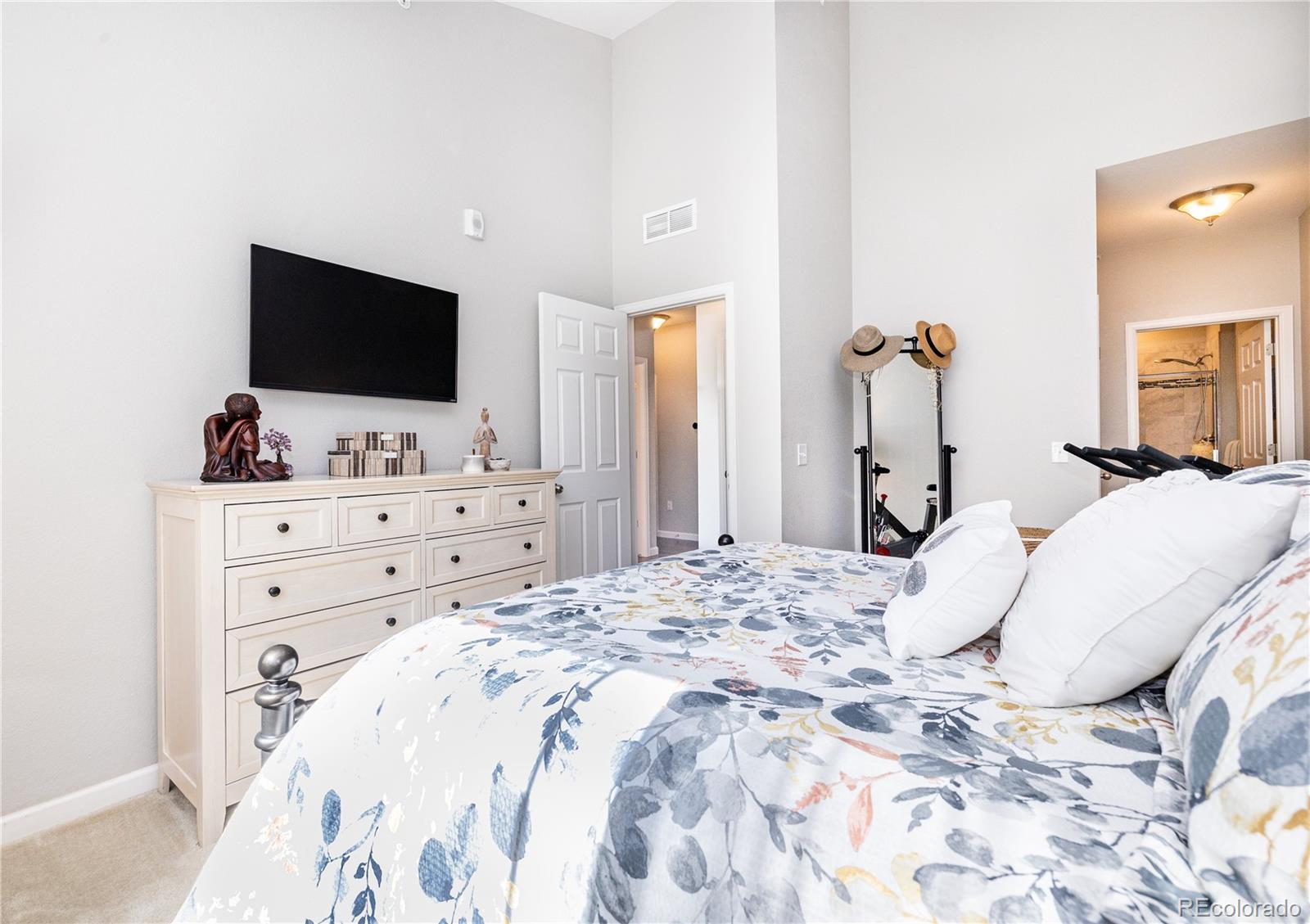 MLS Image #13 for 804  summer hawk drive,longmont, Colorado