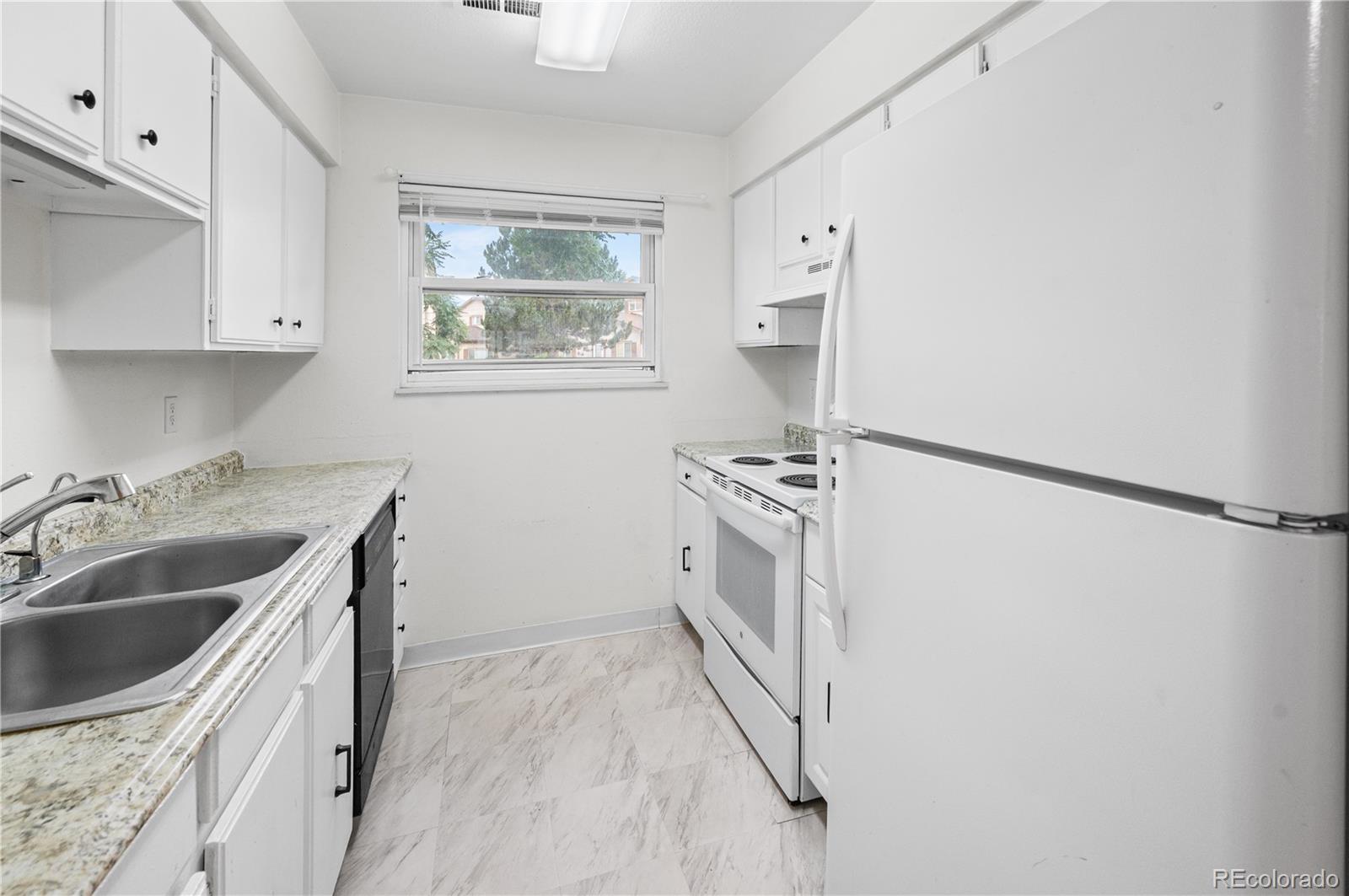 MLS Image #2 for 2447  rainbow drive,denver, Colorado
