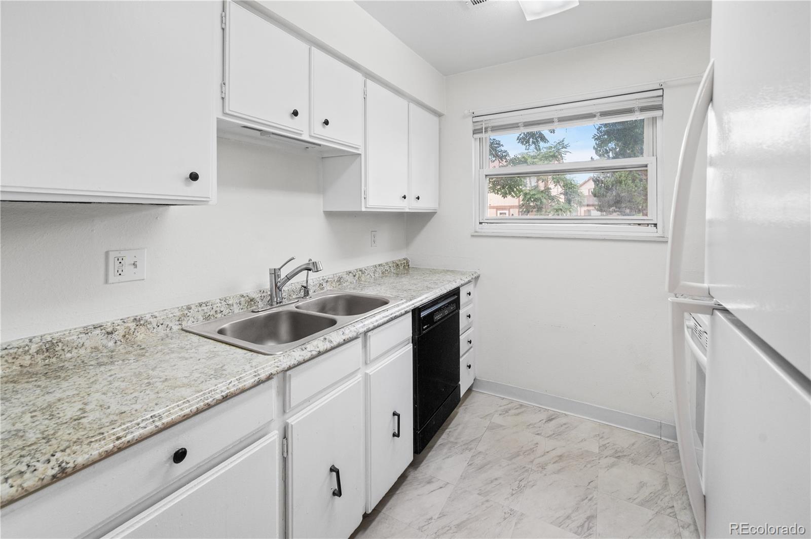 MLS Image #3 for 2447  rainbow drive,denver, Colorado