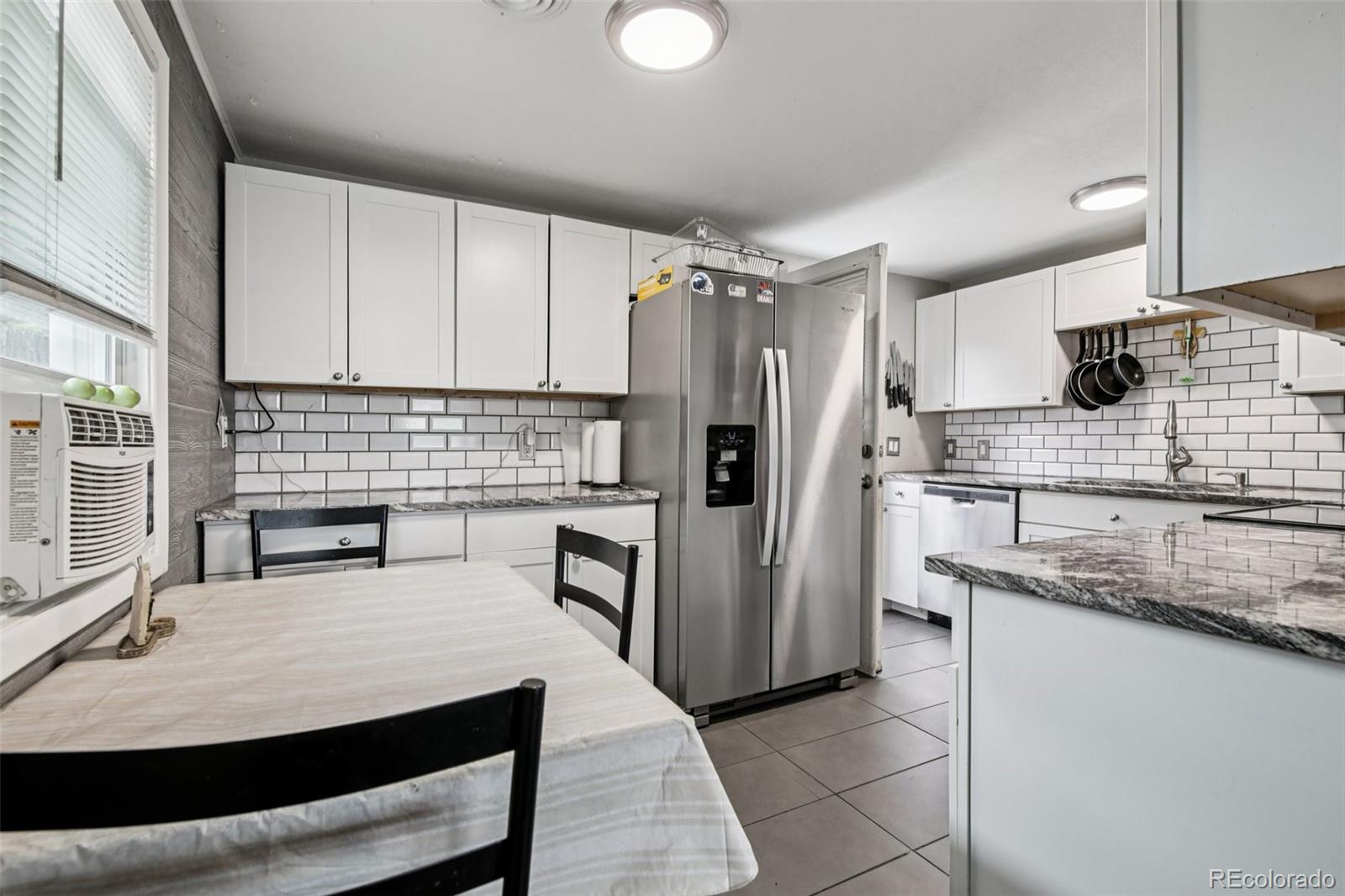 MLS Image #10 for 2940 w 54th avenue,denver, Colorado