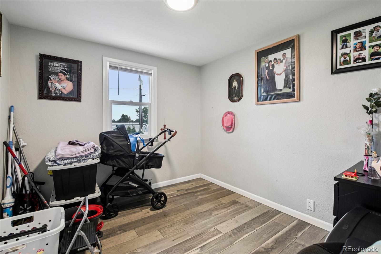 MLS Image #14 for 2940 w 54th avenue,denver, Colorado