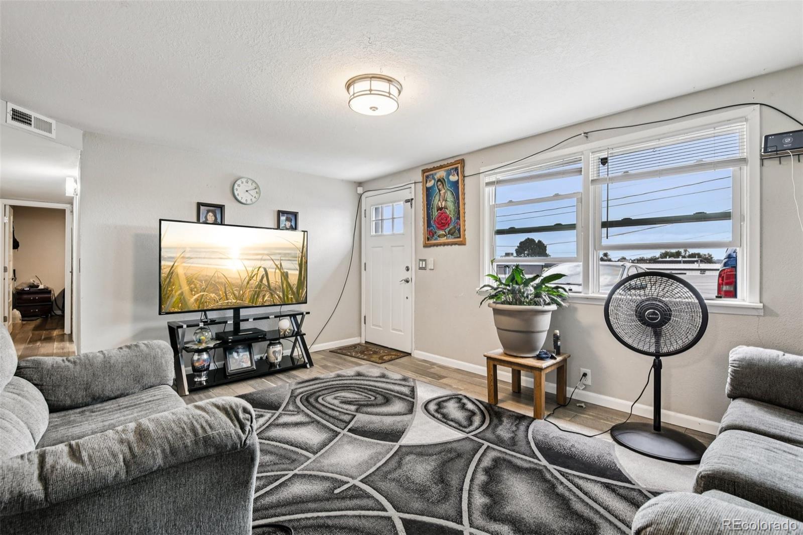 MLS Image #9 for 2940 w 54th avenue,denver, Colorado