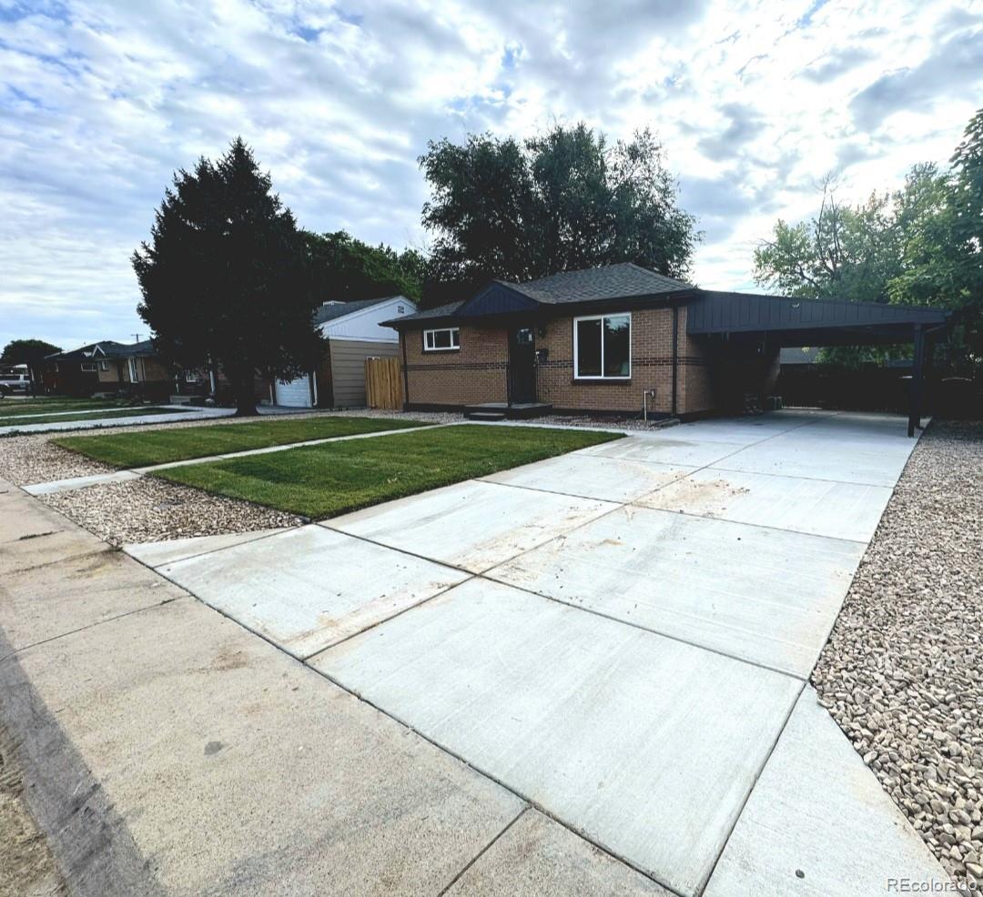 MLS Image #7 for 7210  alan drive,denver, Colorado