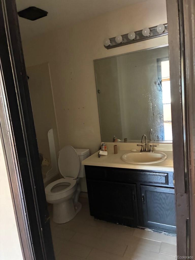 MLS Image #12 for 5568 s ouray street,centennial, Colorado