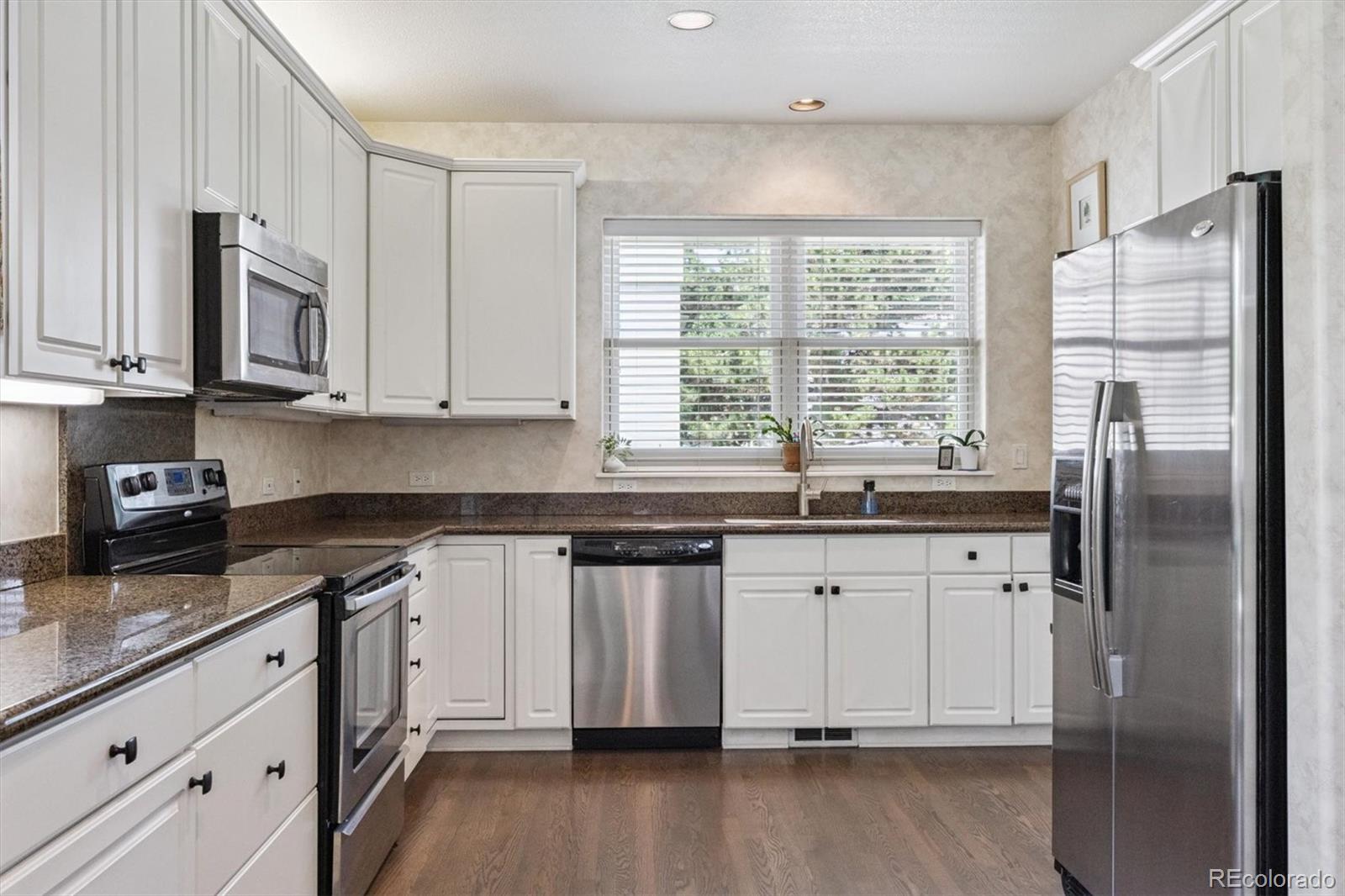 MLS Image #10 for 9691 e arbor place,englewood, Colorado