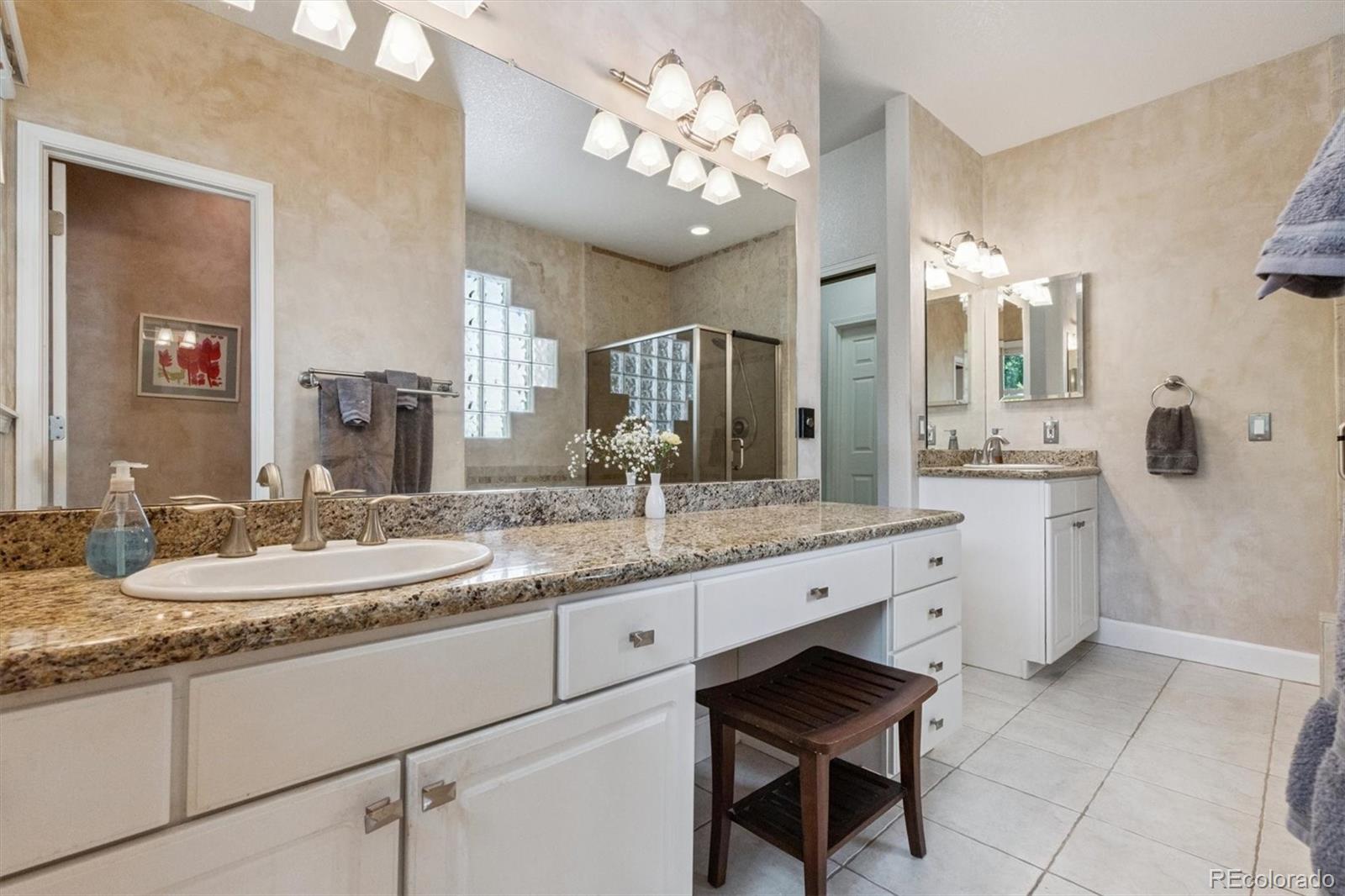MLS Image #14 for 9691 e arbor place,englewood, Colorado