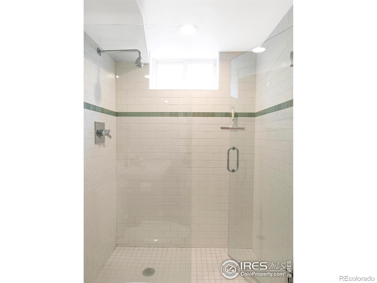 MLS Image #26 for 260 s jasmine street,denver, Colorado