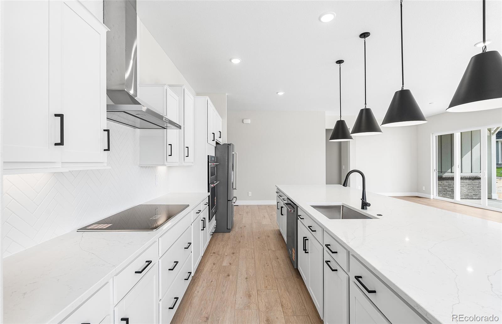 MLS Image #10 for 8831 s quemoy street,aurora, Colorado