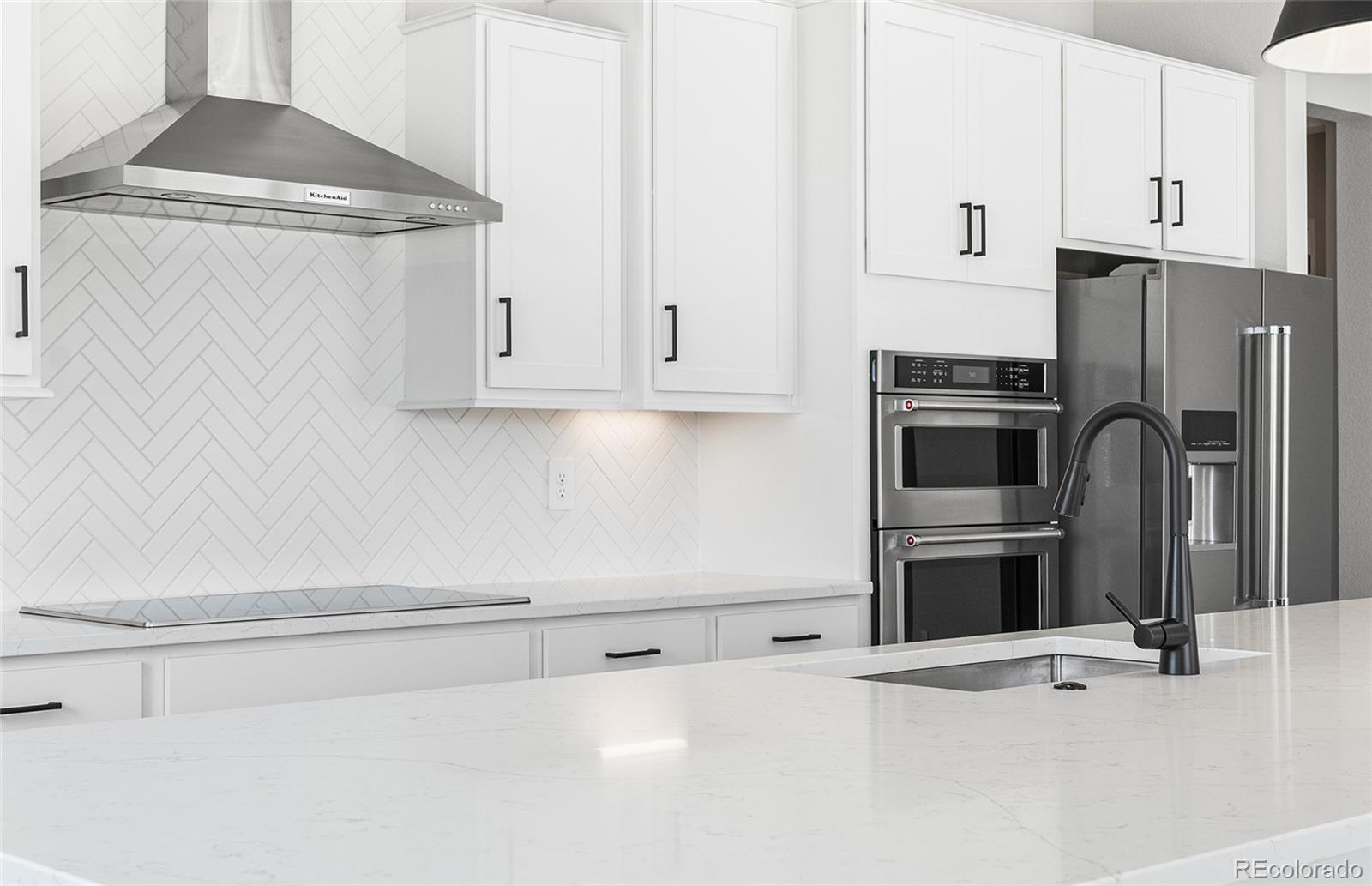 MLS Image #13 for 8831 s quemoy street,aurora, Colorado