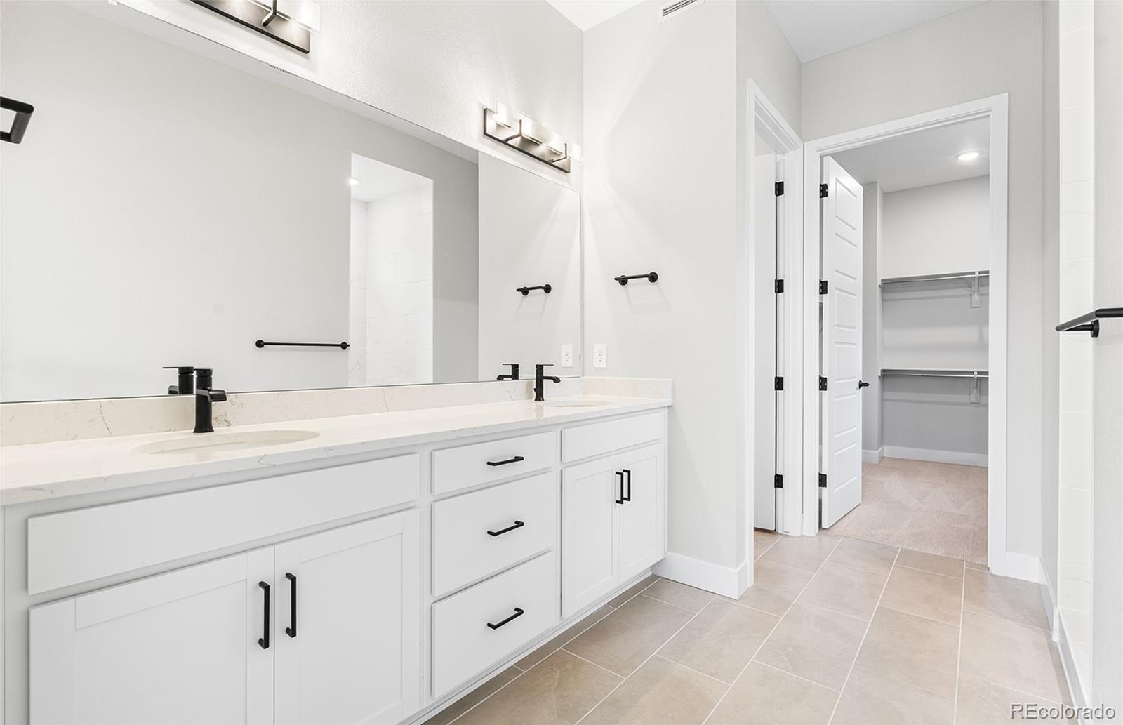 MLS Image #22 for 8831 s quemoy street,aurora, Colorado