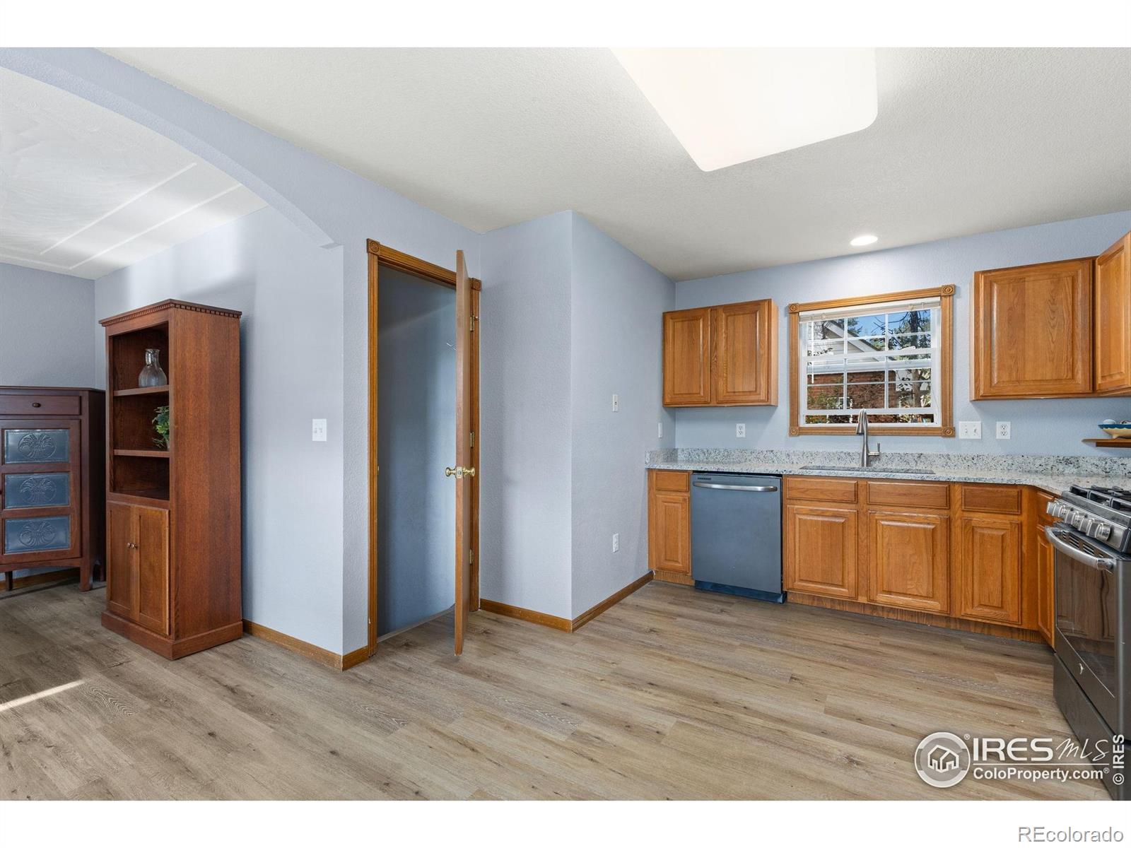 MLS Image #14 for 305 e colorado avenue,berthoud, Colorado