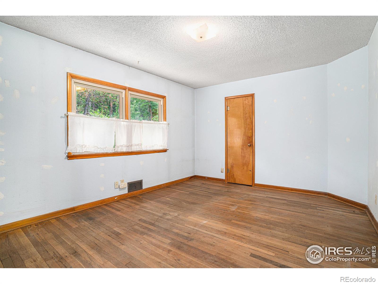MLS Image #13 for 143  waltonia road,drake, Colorado