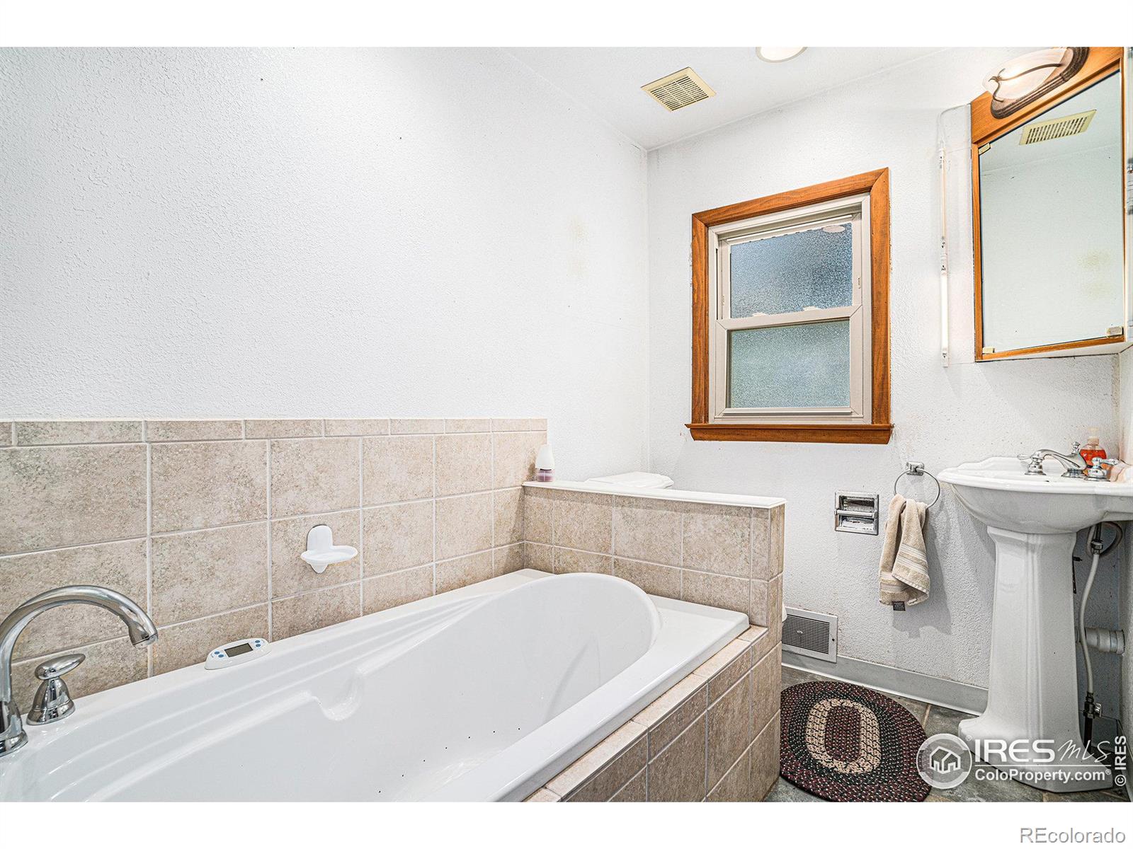 MLS Image #15 for 143  waltonia road,drake, Colorado