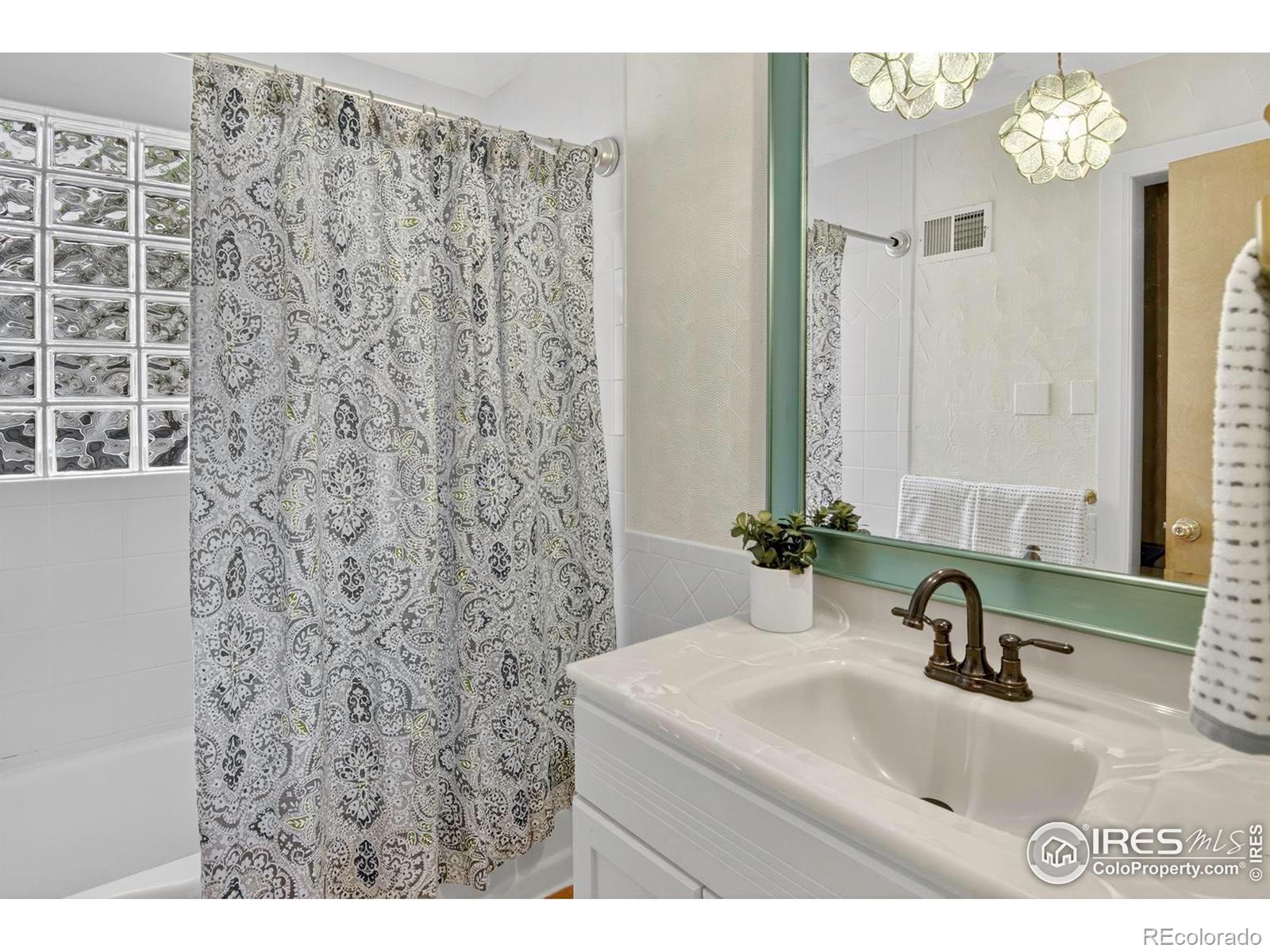 MLS Image #26 for 1034  venice street,longmont, Colorado