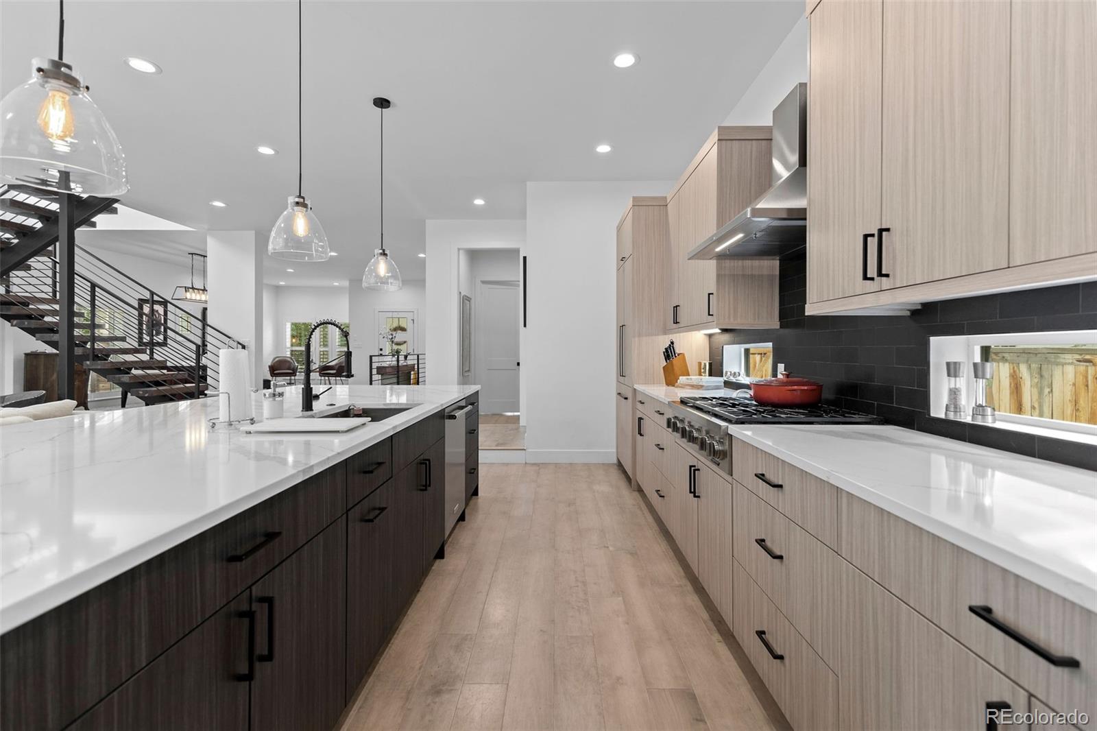 MLS Image #11 for 2283 s franklin street,denver, Colorado