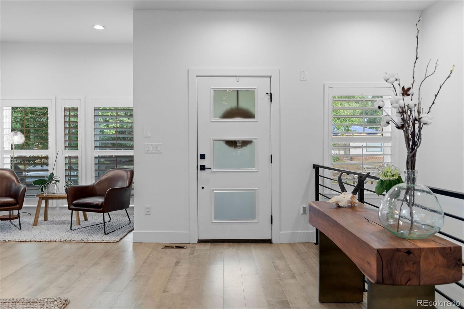 MLS Image #2 for 2283 s franklin street,denver, Colorado