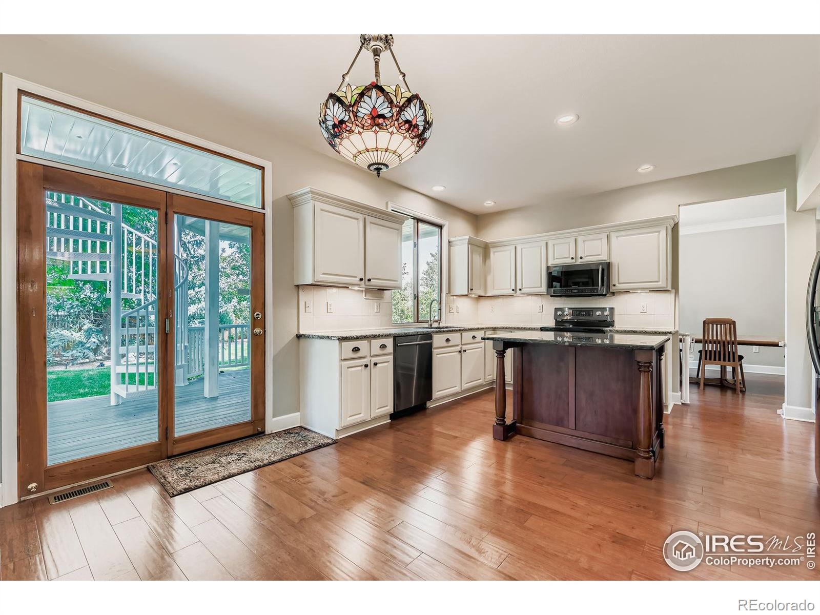 MLS Image #4 for 1612  zinnia circle,lafayette, Colorado