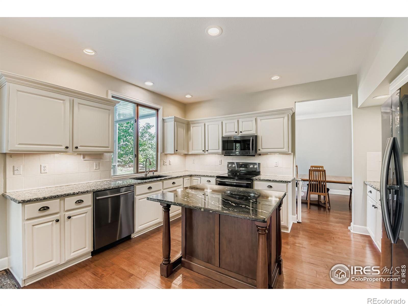 MLS Image #6 for 1612  zinnia circle,lafayette, Colorado