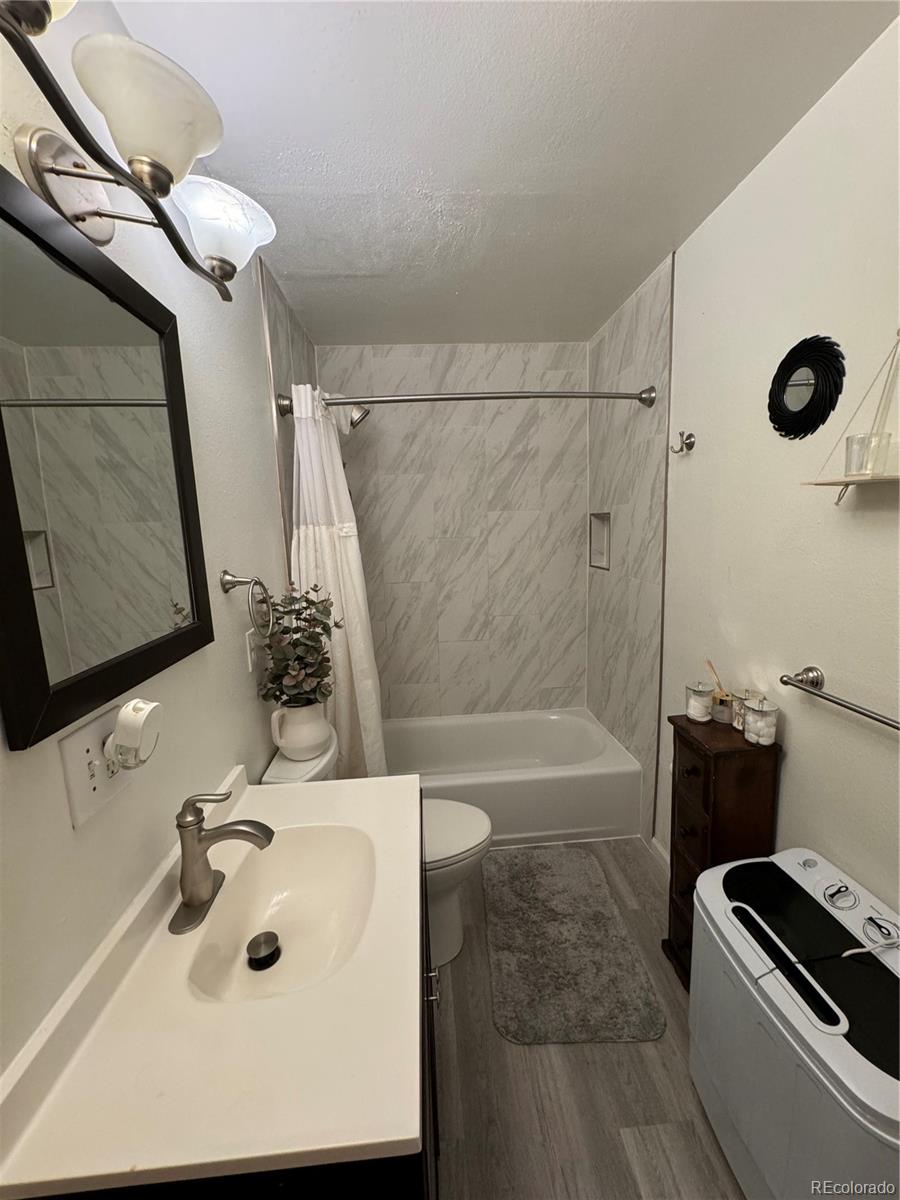 MLS Image #3 for 10702 e exposition avenue,aurora, Colorado