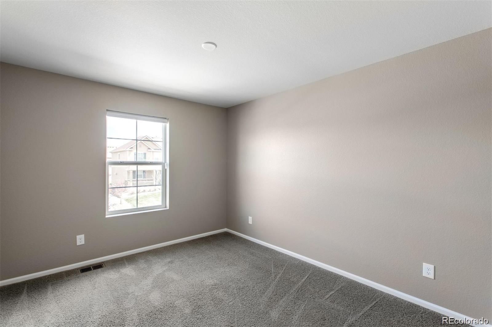 MLS Image #10 for 4981 s versailles circle,aurora, Colorado