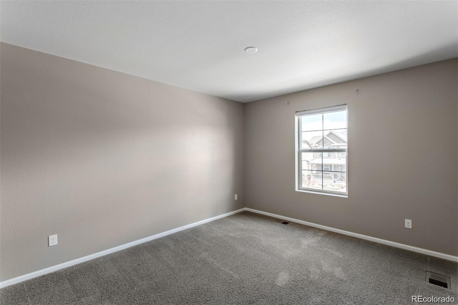 MLS Image #12 for 4981 s versailles circle,aurora, Colorado