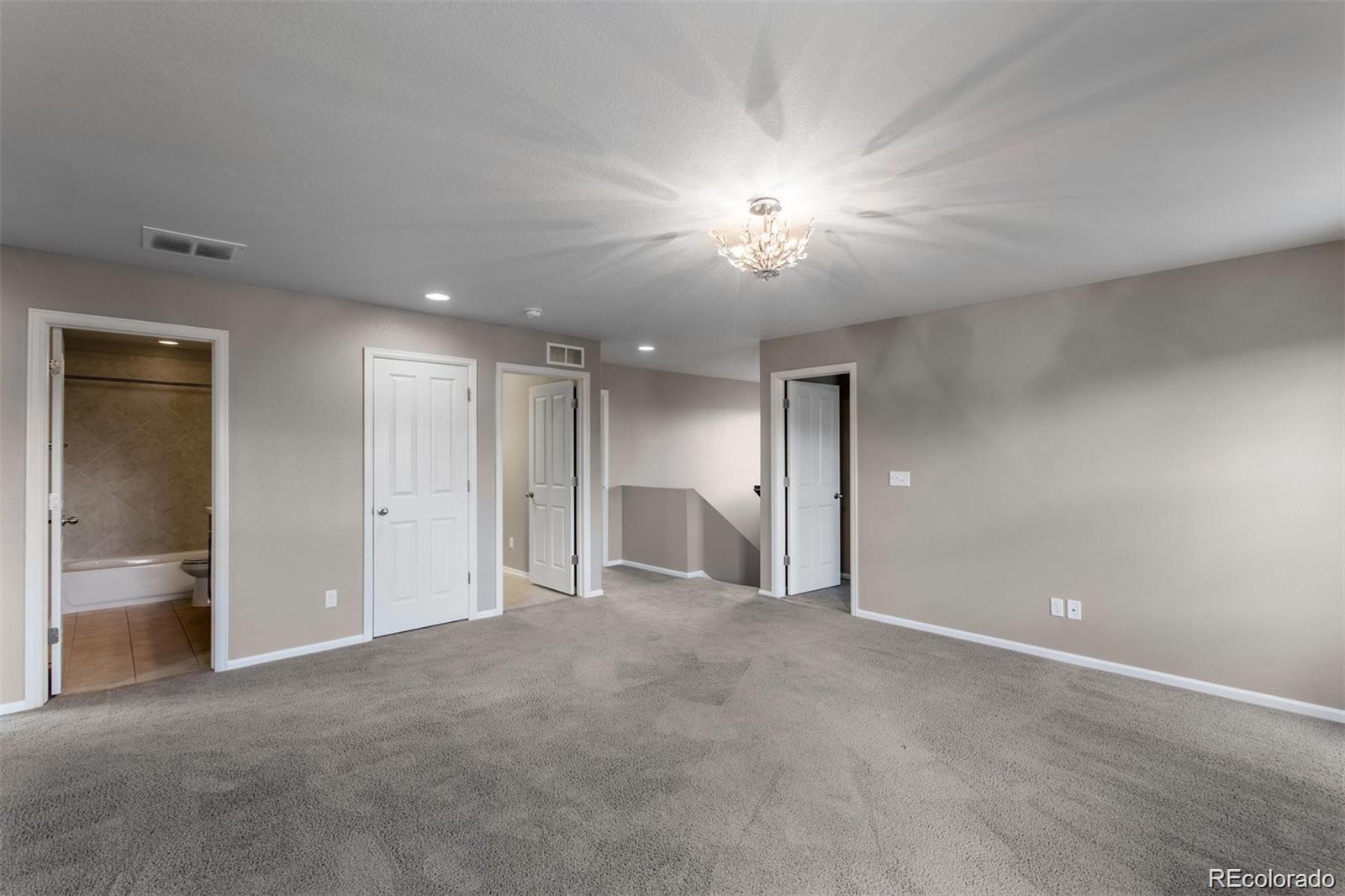 MLS Image #7 for 4981 s versailles circle,aurora, Colorado