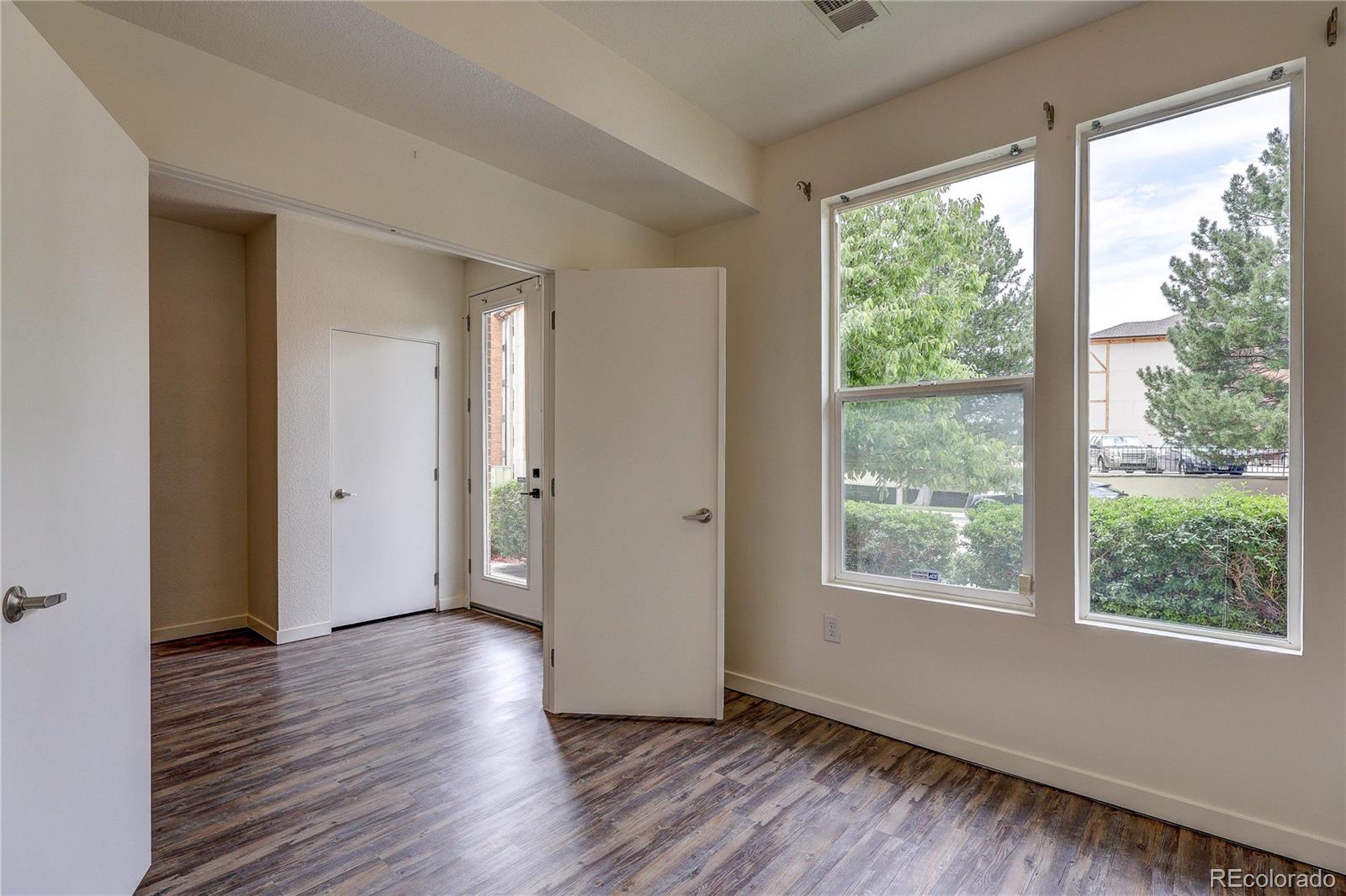 MLS Image #4 for 2352 s xanadu way,aurora, Colorado