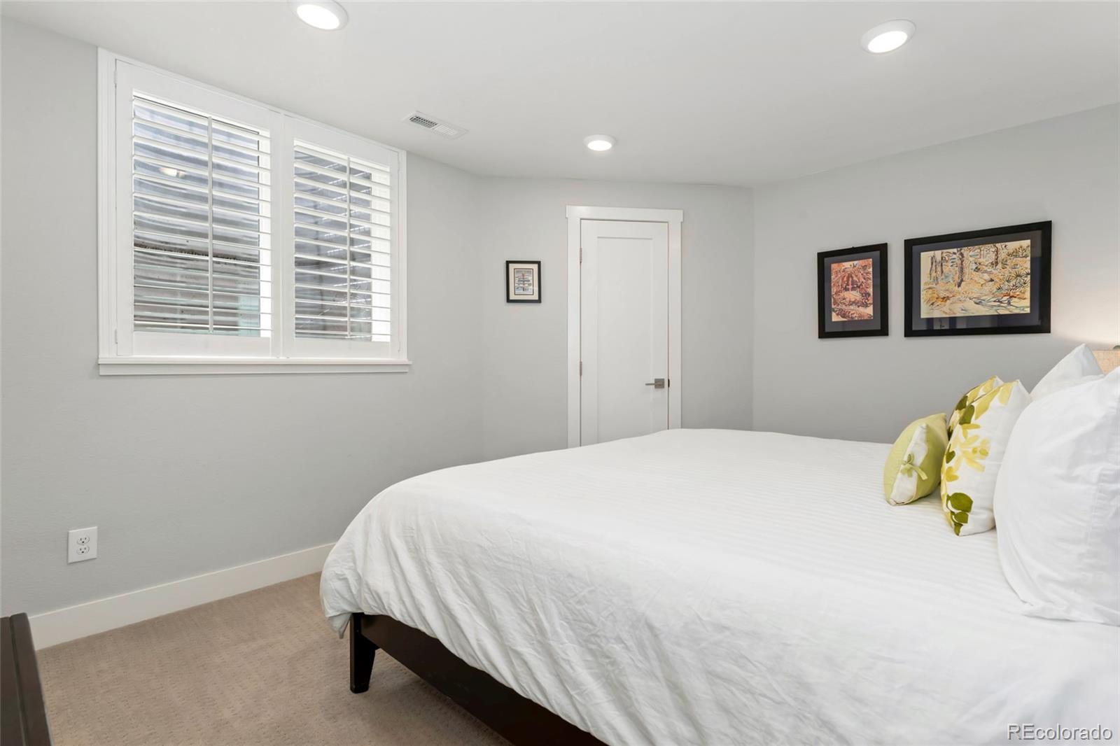 MLS Image #32 for 2751  hazel court,denver, Colorado