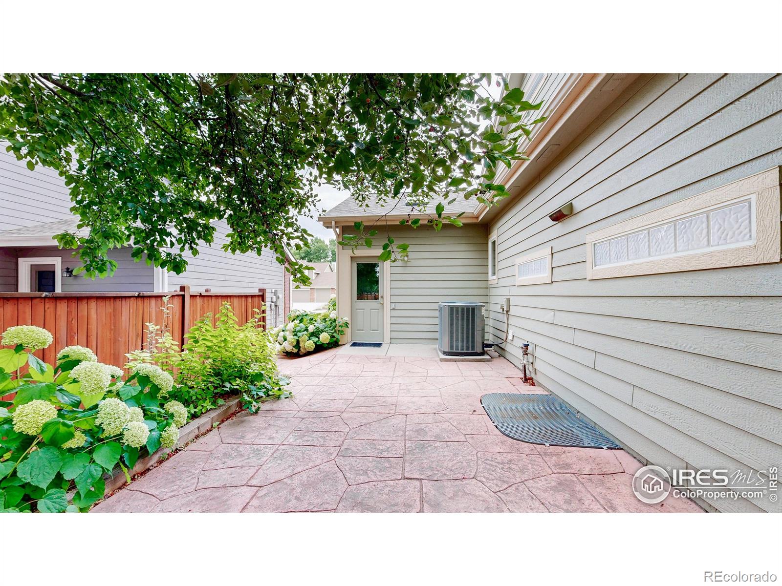 MLS Image #33 for 2406  pine needle court,fort collins, Colorado