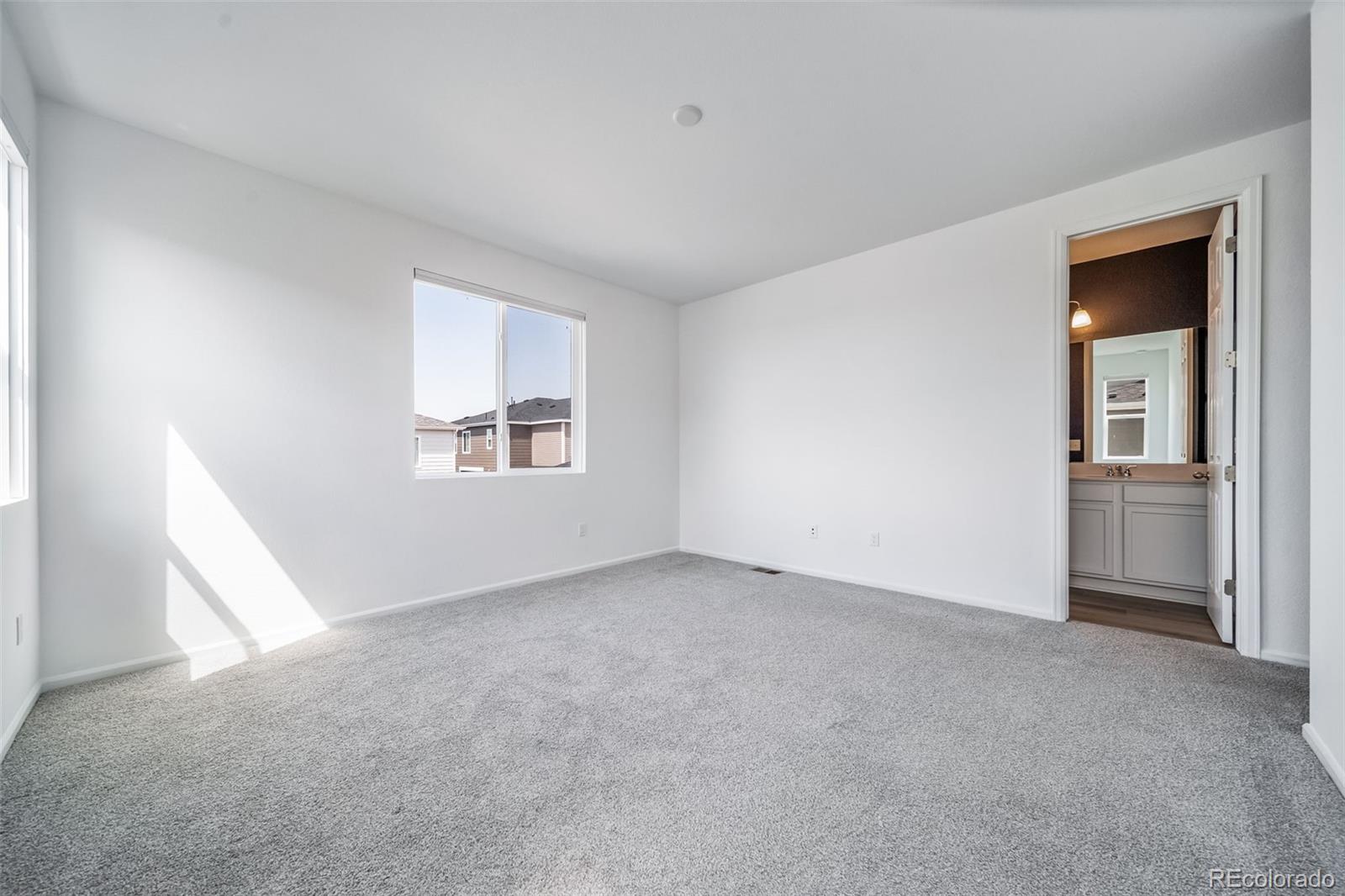 MLS Image #15 for 22806 e tufts place,aurora, Colorado