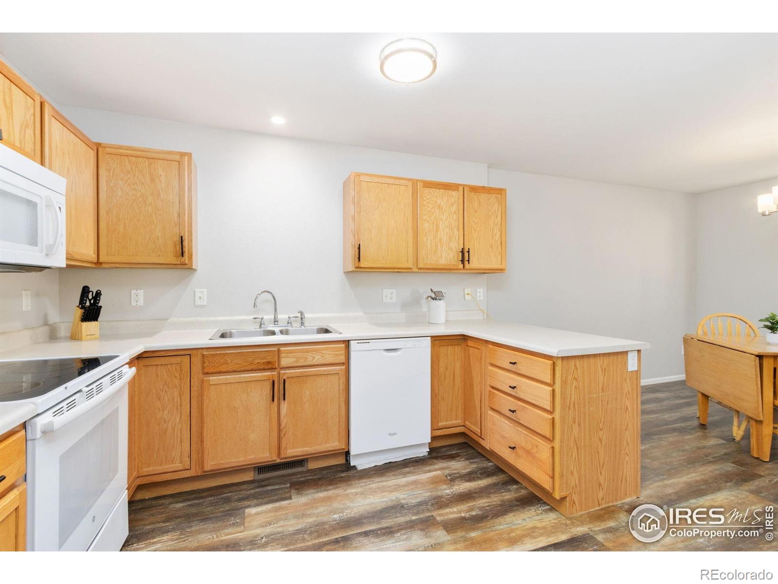 MLS Image #10 for 2702  rigden parkway,fort collins, Colorado
