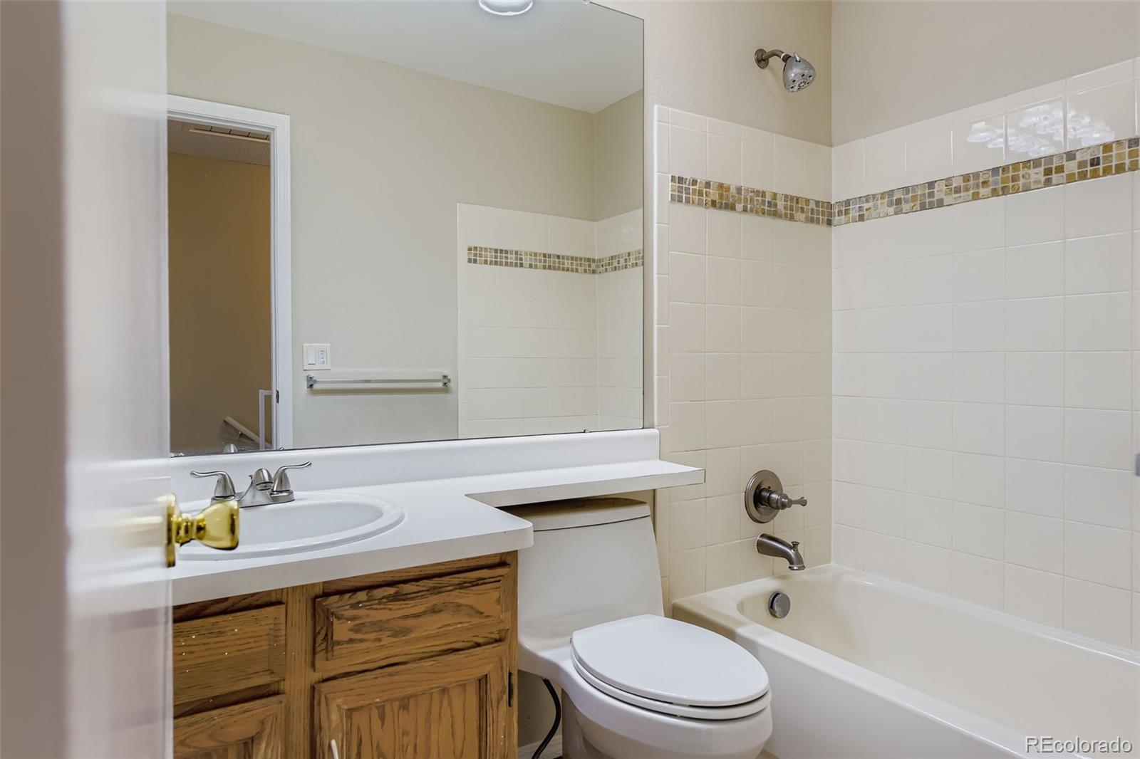 MLS Image #18 for 6753 s independence street,littleton, Colorado