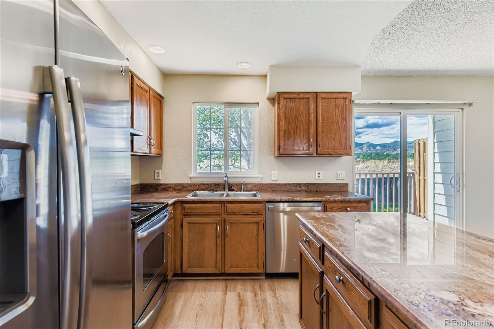 MLS Image #8 for 6753 s independence street,littleton, Colorado