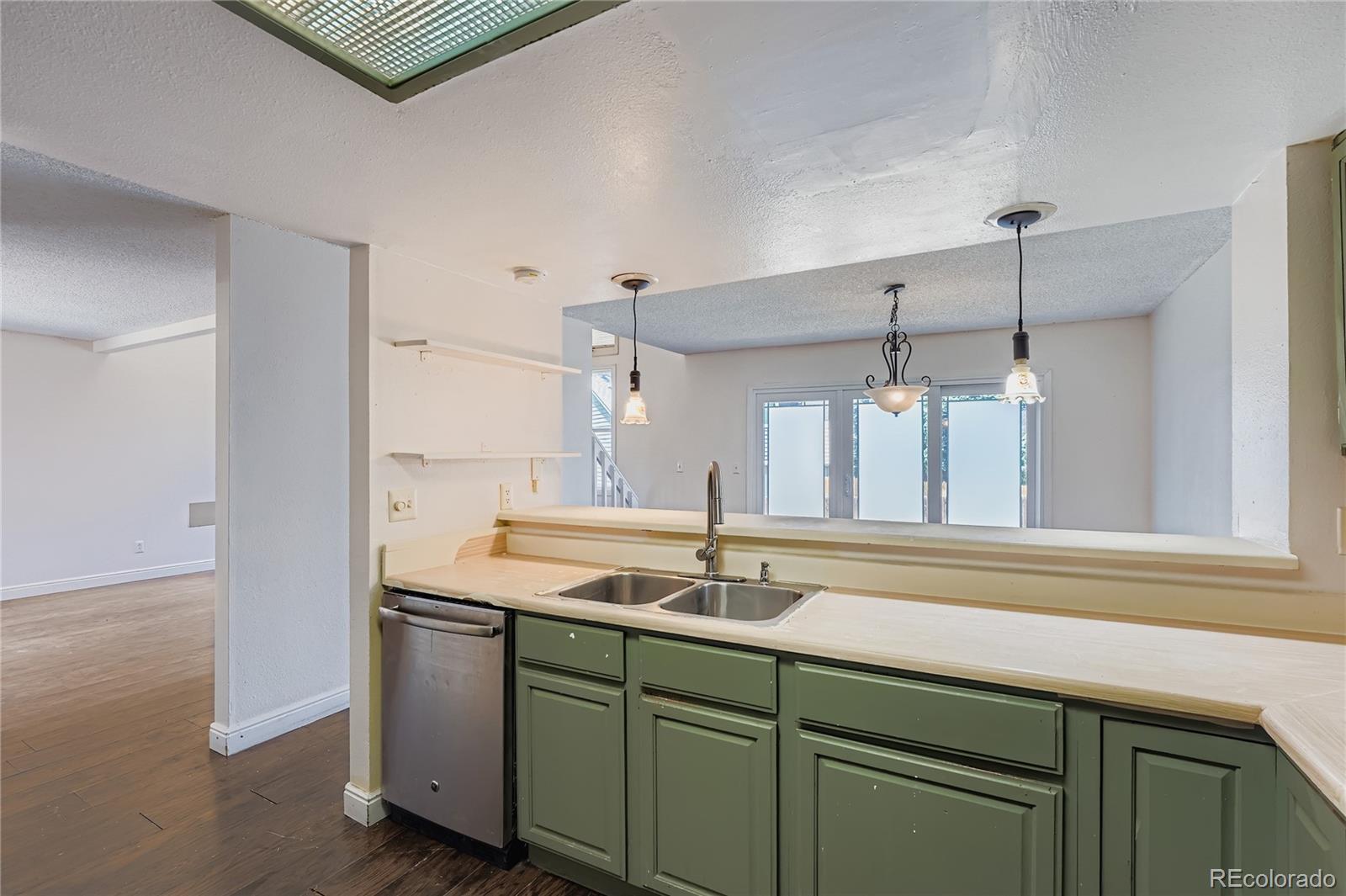 MLS Image #10 for 3742 s ensenada street,aurora, Colorado