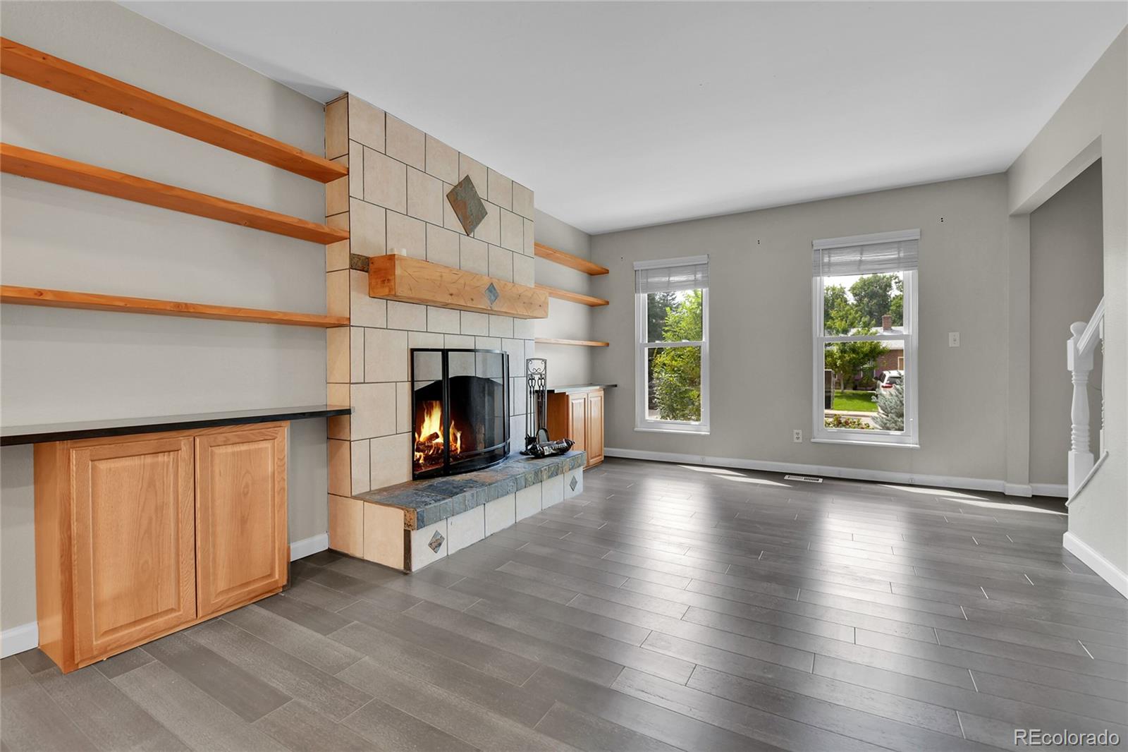 MLS Image #3 for 2348 s elkhart street,aurora, Colorado
