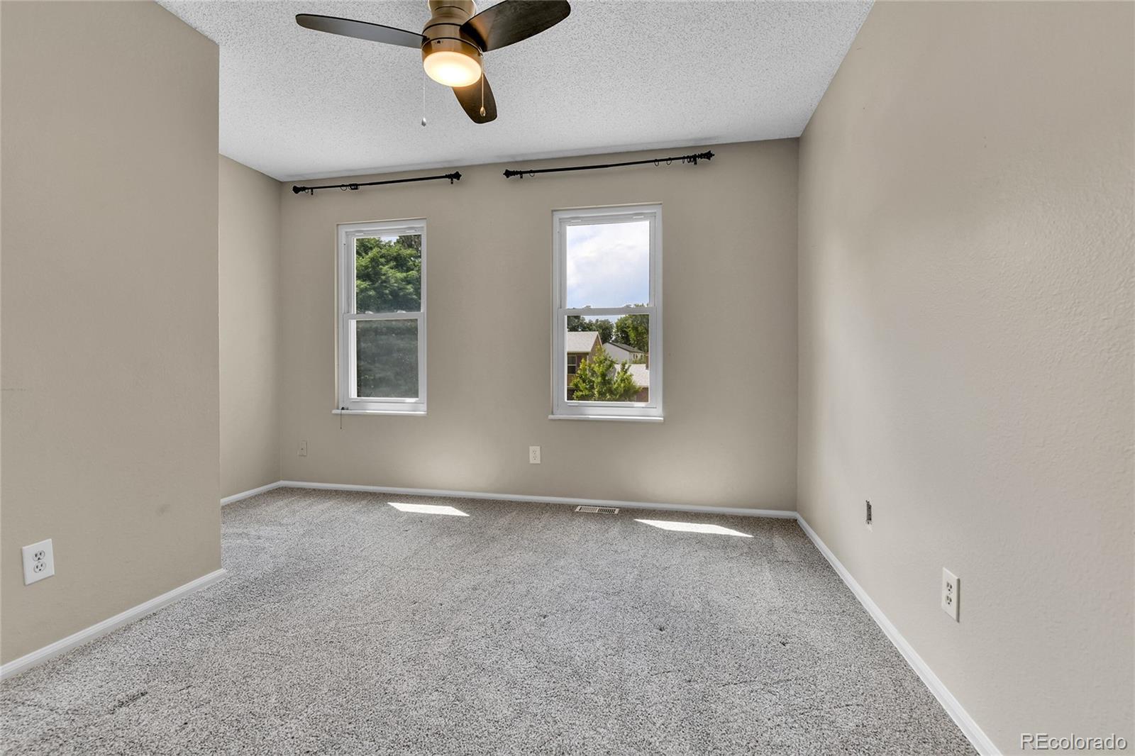 MLS Image #31 for 2348 s elkhart street,aurora, Colorado