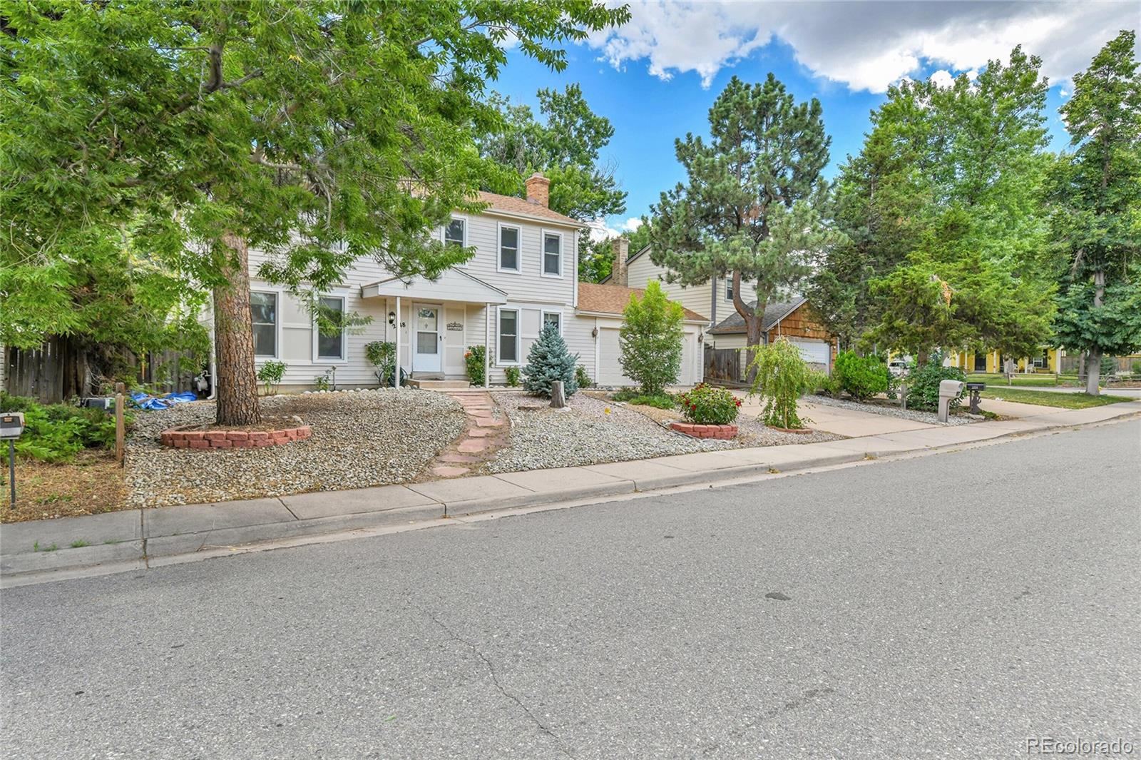 MLS Image #47 for 2348 s elkhart street,aurora, Colorado