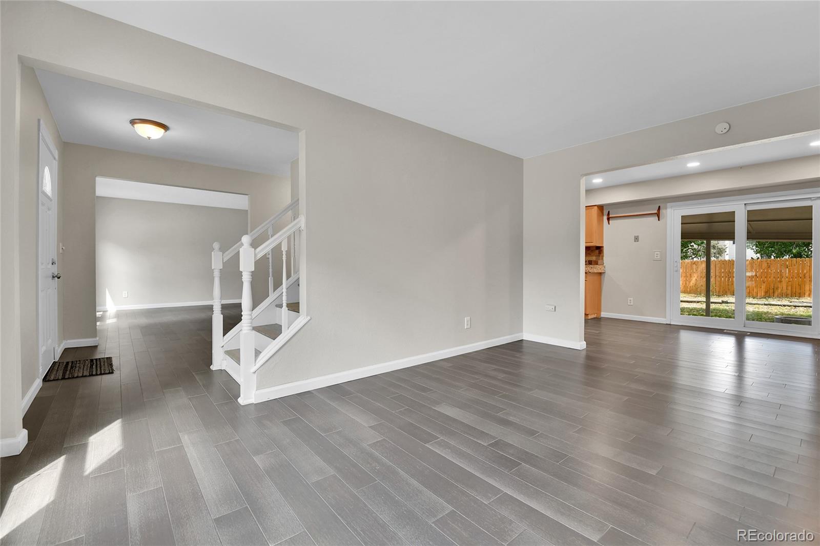 MLS Image #5 for 2348 s elkhart street,aurora, Colorado