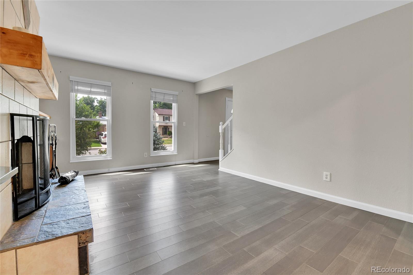 MLS Image #6 for 2348 s elkhart street,aurora, Colorado