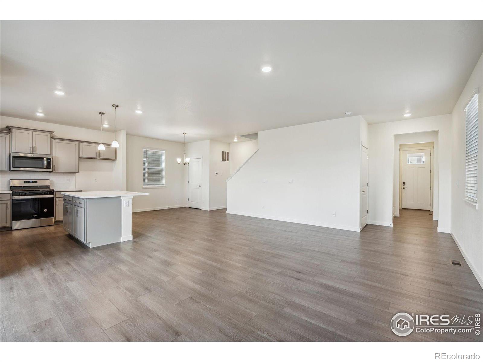 MLS Image #10 for 925  tallus street,lochbuie, Colorado