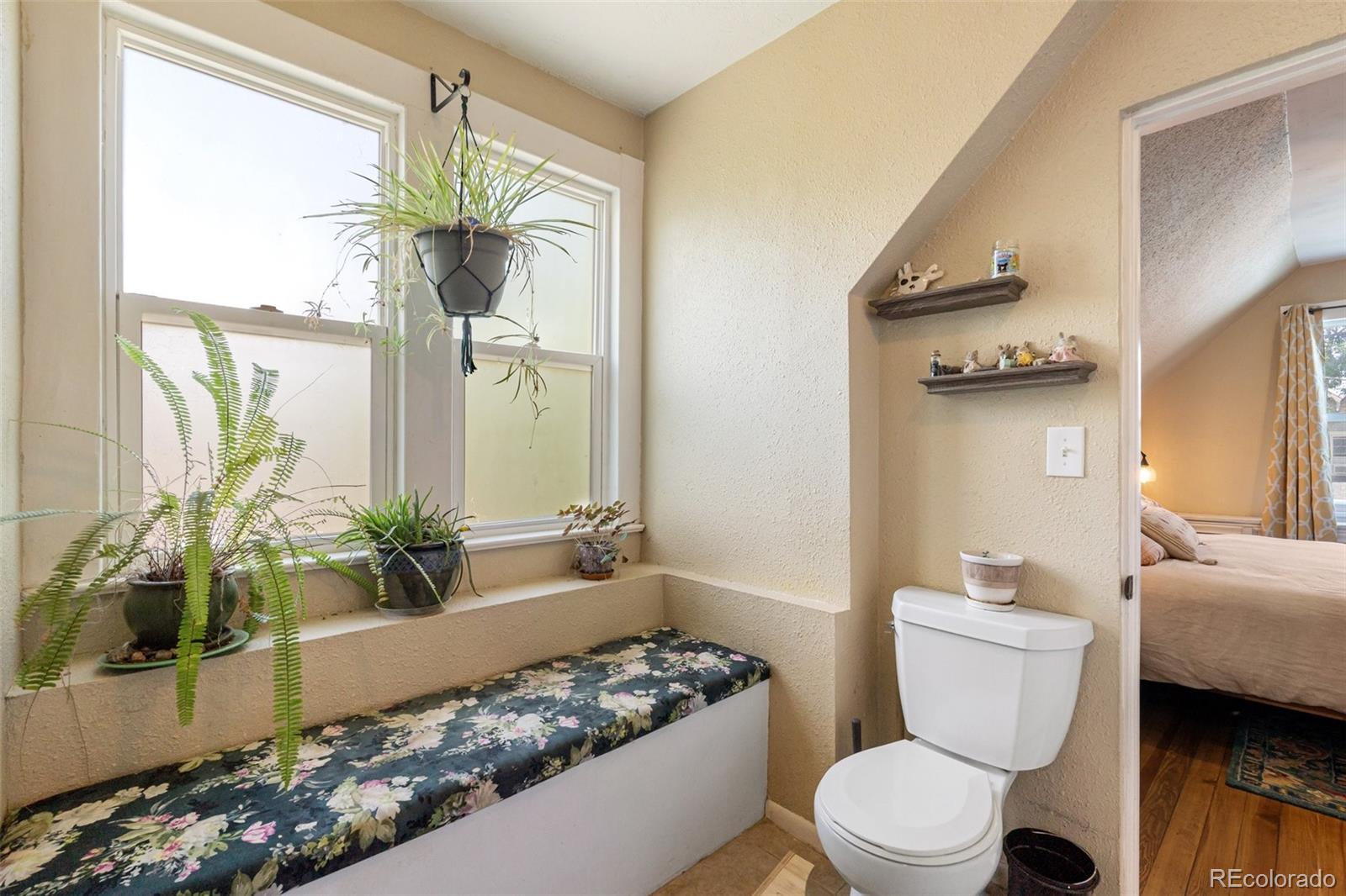 MLS Image #14 for 14 s 18th street,colorado springs, Colorado