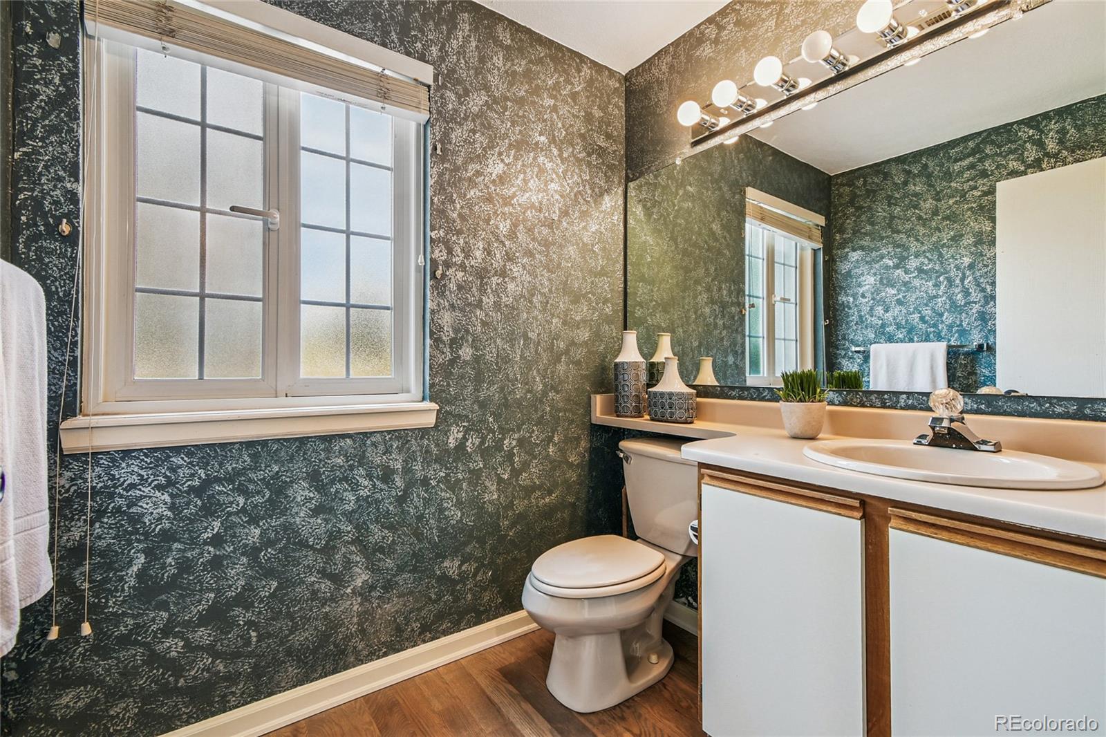 MLS Image #11 for 6178  zenobia court,arvada, Colorado