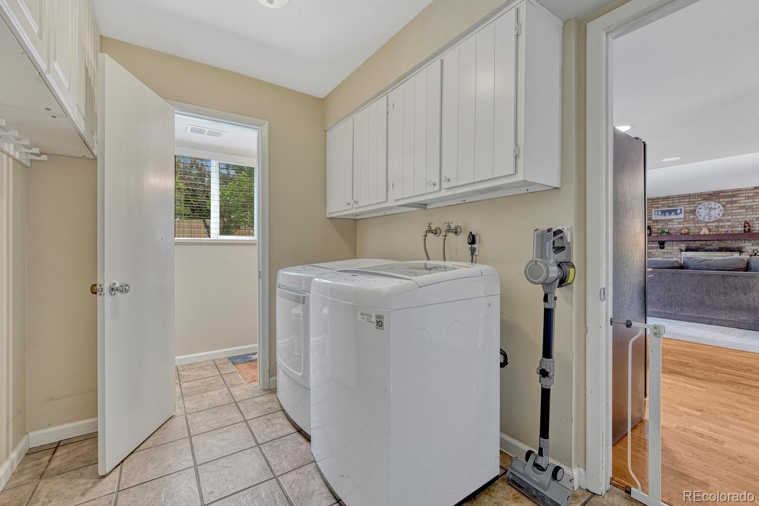 MLS Image #18 for 4883 s kipling way,littleton, Colorado