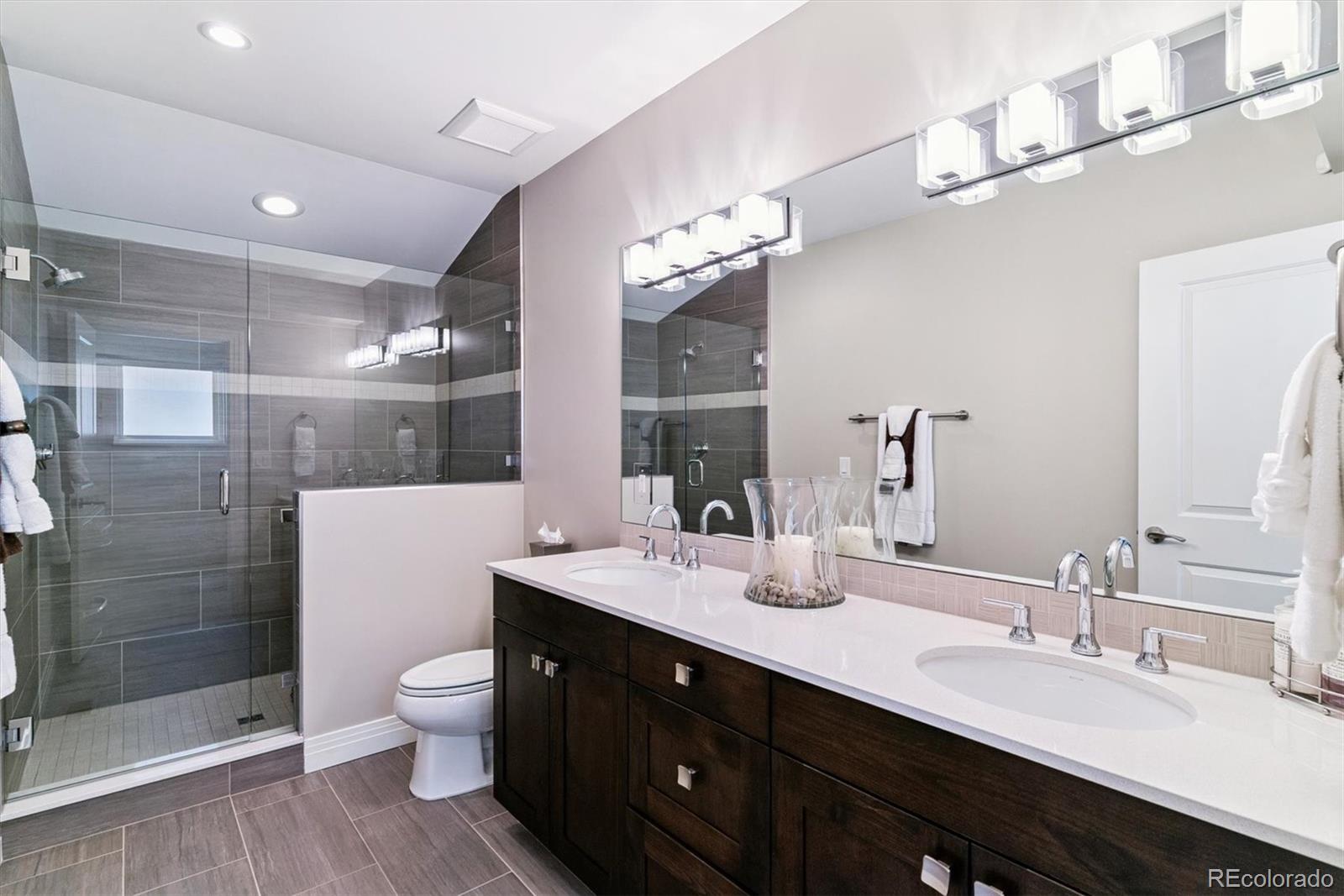 MLS Image #22 for 2428 n clarkson street,denver, Colorado