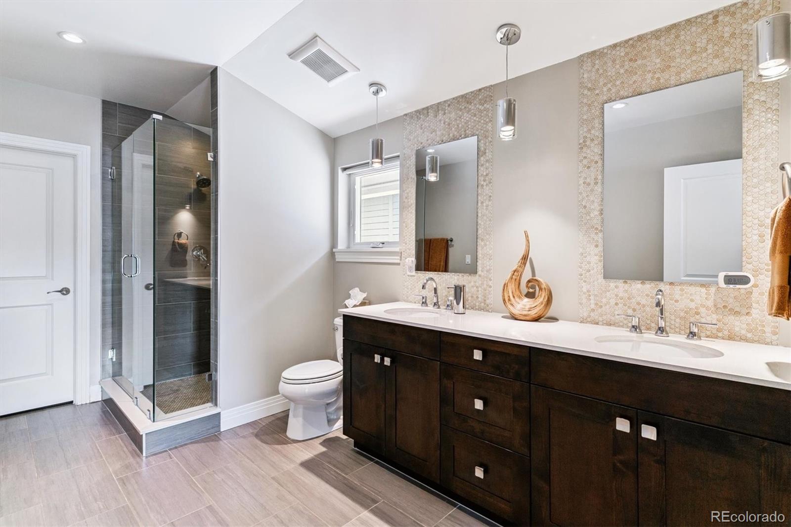 MLS Image #25 for 2428 n clarkson street,denver, Colorado