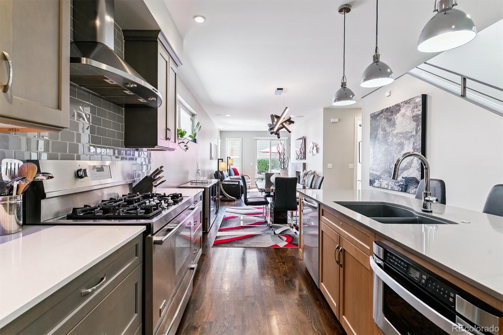 MLS Image #9 for 2428 n clarkson street,denver, Colorado