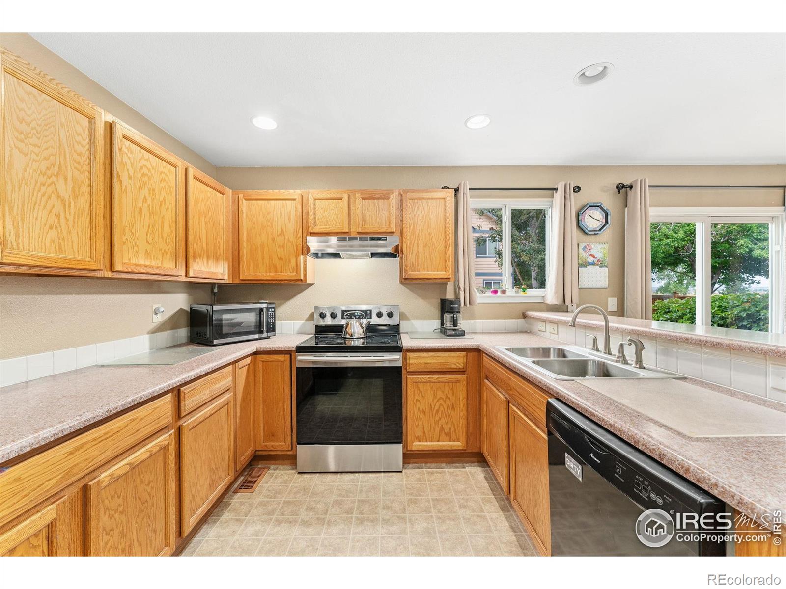 MLS Image #6 for 10490  devonshire street,firestone, Colorado