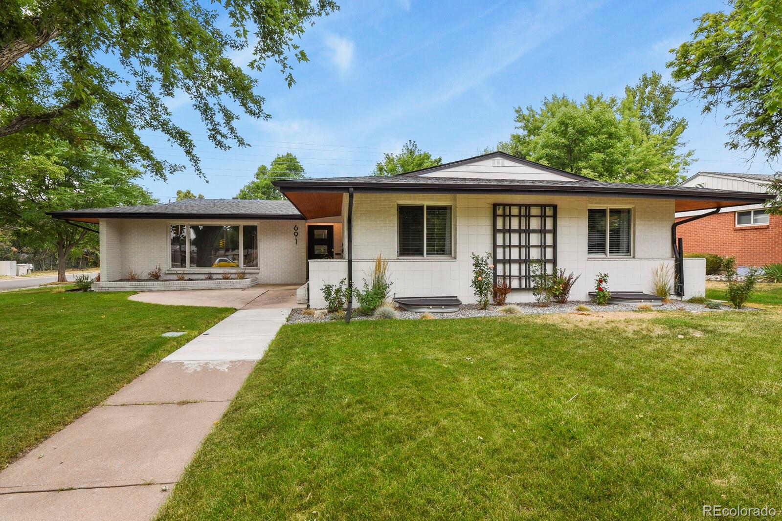 MLS Image #2 for 691 s holly street,denver, Colorado